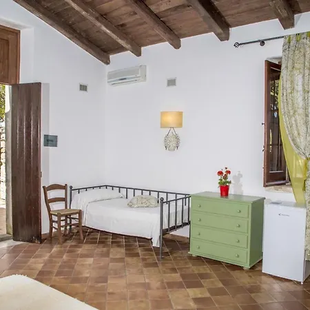 Lantgård Pozzo Di Mazza