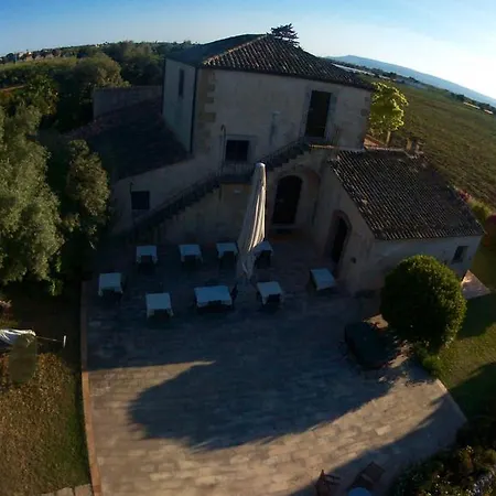 Lantgård Pozzo Di Mazza *